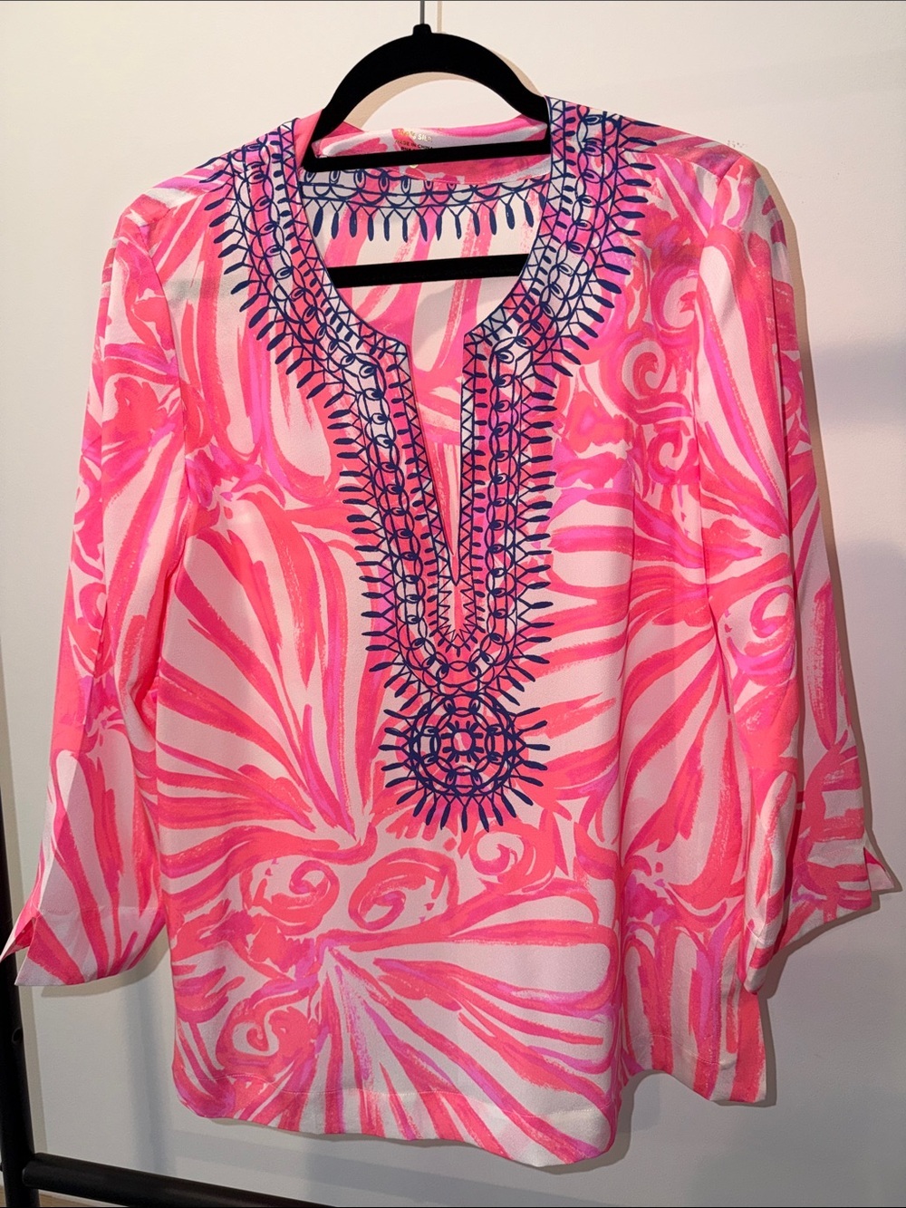 Lilly Pulitzer Amelia Island Silk Tunic Blouse Pink White